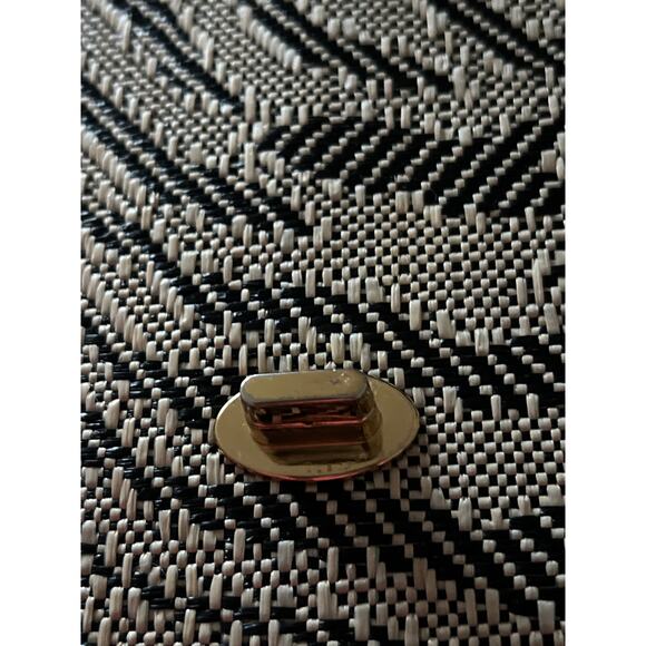 H&M Zebra Pattern Woven Straw Texture Clutch - Picture 12 of 16